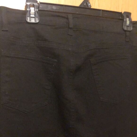 Happily Grey black denim skirt size 11/29 - Picture 6 of 9